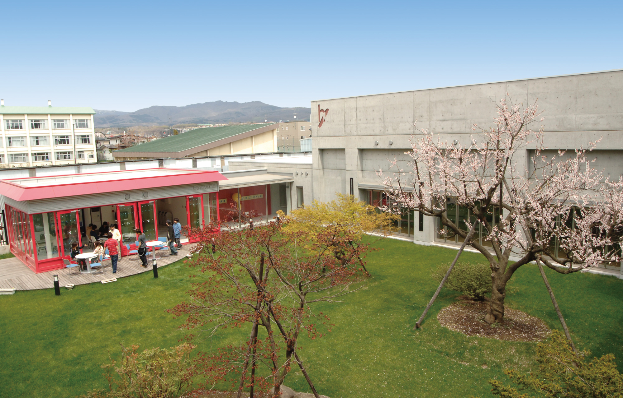 函館大谷短期大学